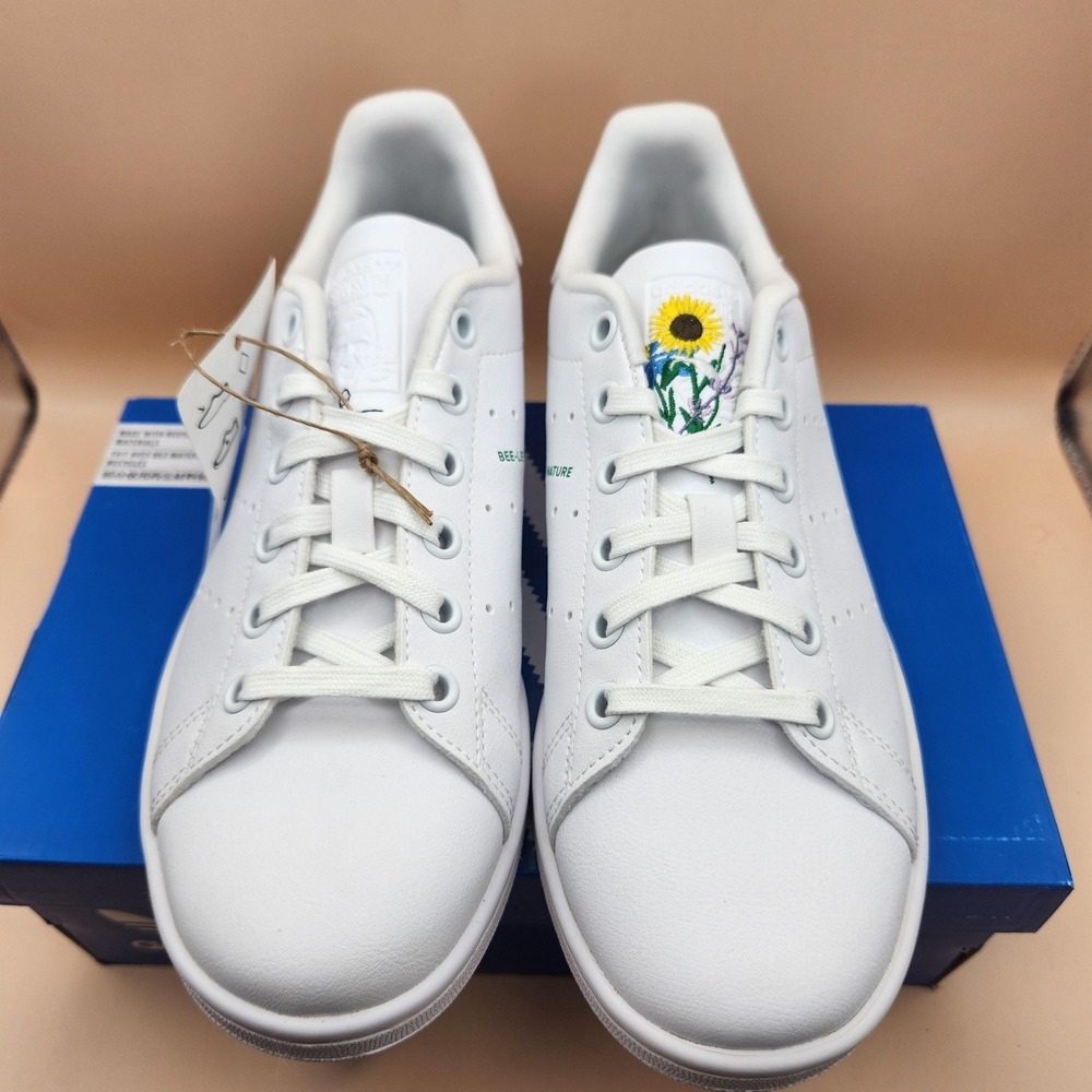 Adidas Stan Smith J Shoes Womens Size 5 White Green‎ Floral Bee HP6209 Originals